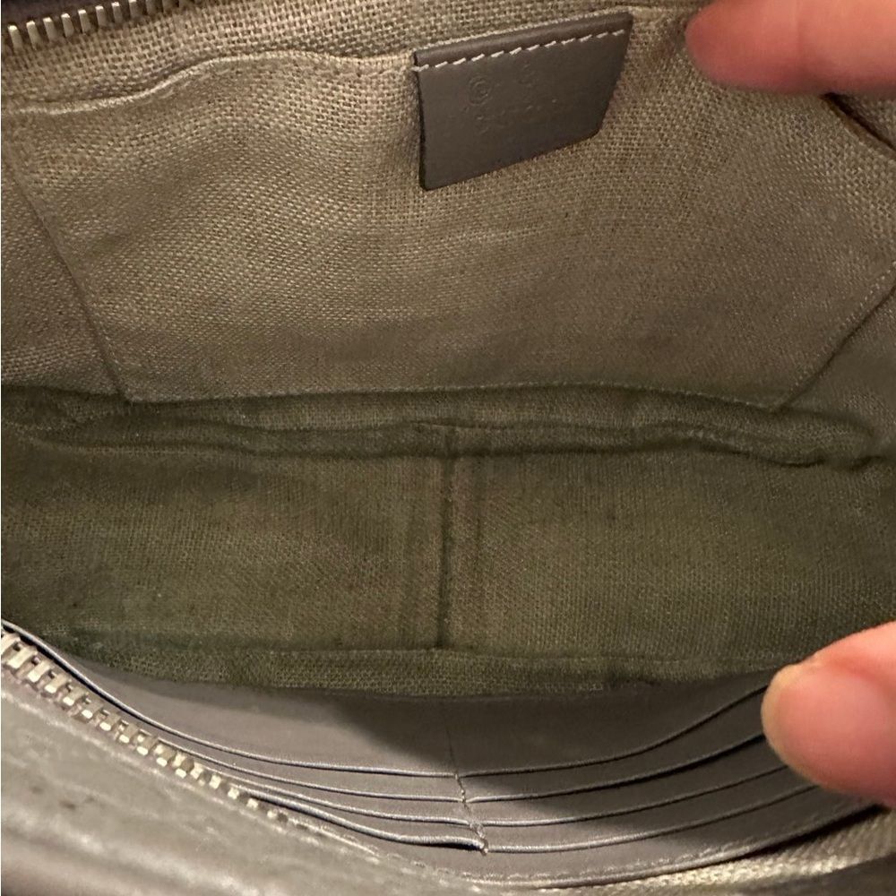 Gucci Bree Gray Leather Crossbody Bag - Picture 9 of 12